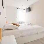 Spacieux Et Moderne 4 A 5mn A Pieds Republique Appartement