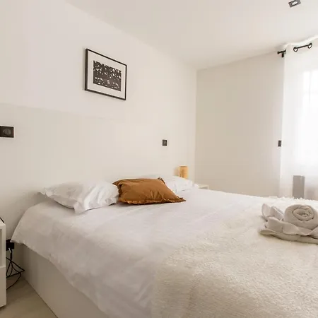 Spacieux Et Moderne 4 A 5mn A Pieds Republique Lille