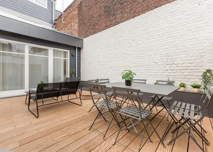 Spacieux Et Moderne 4 à 5mn à Pieds République Lilla